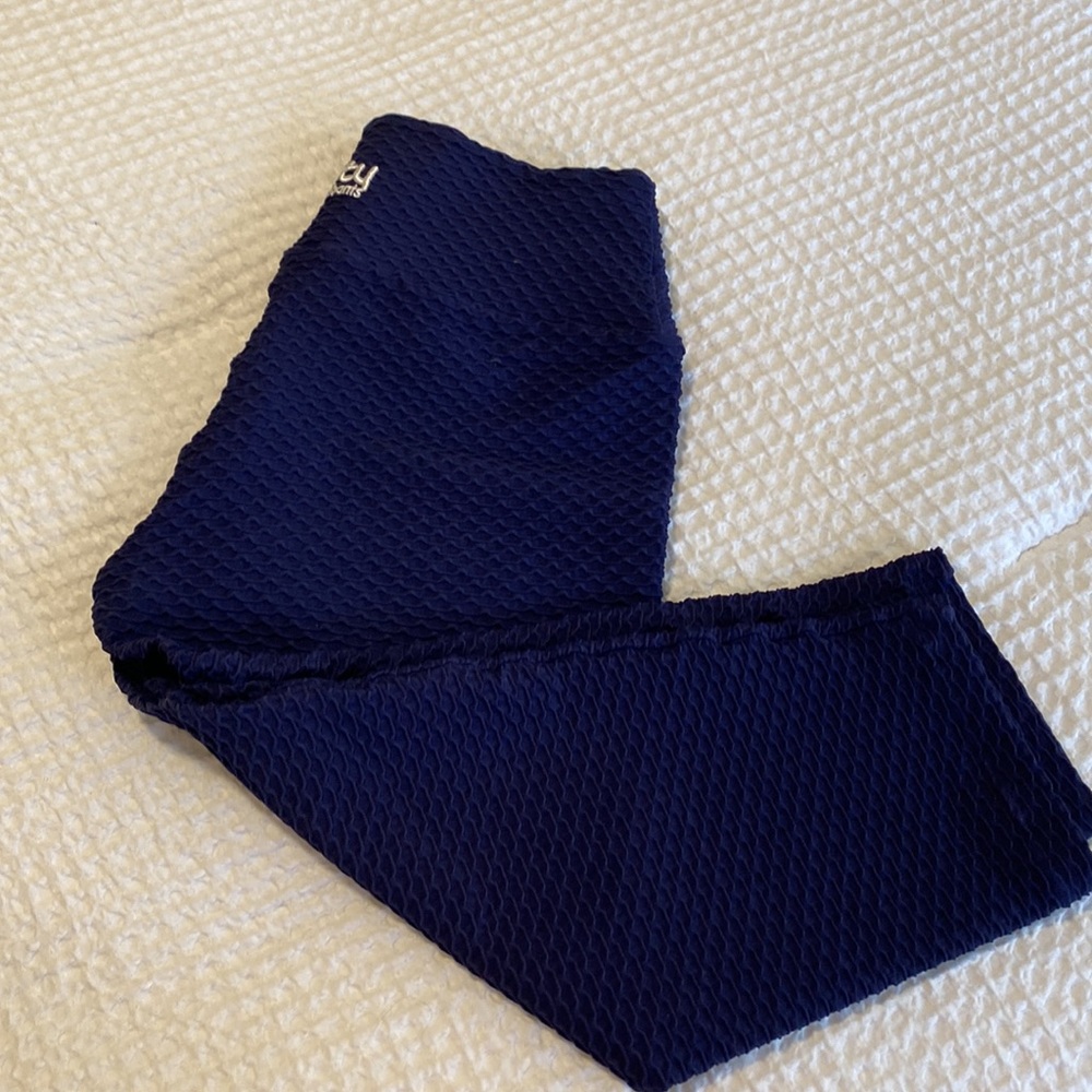 LIKE NEW croco navy crops